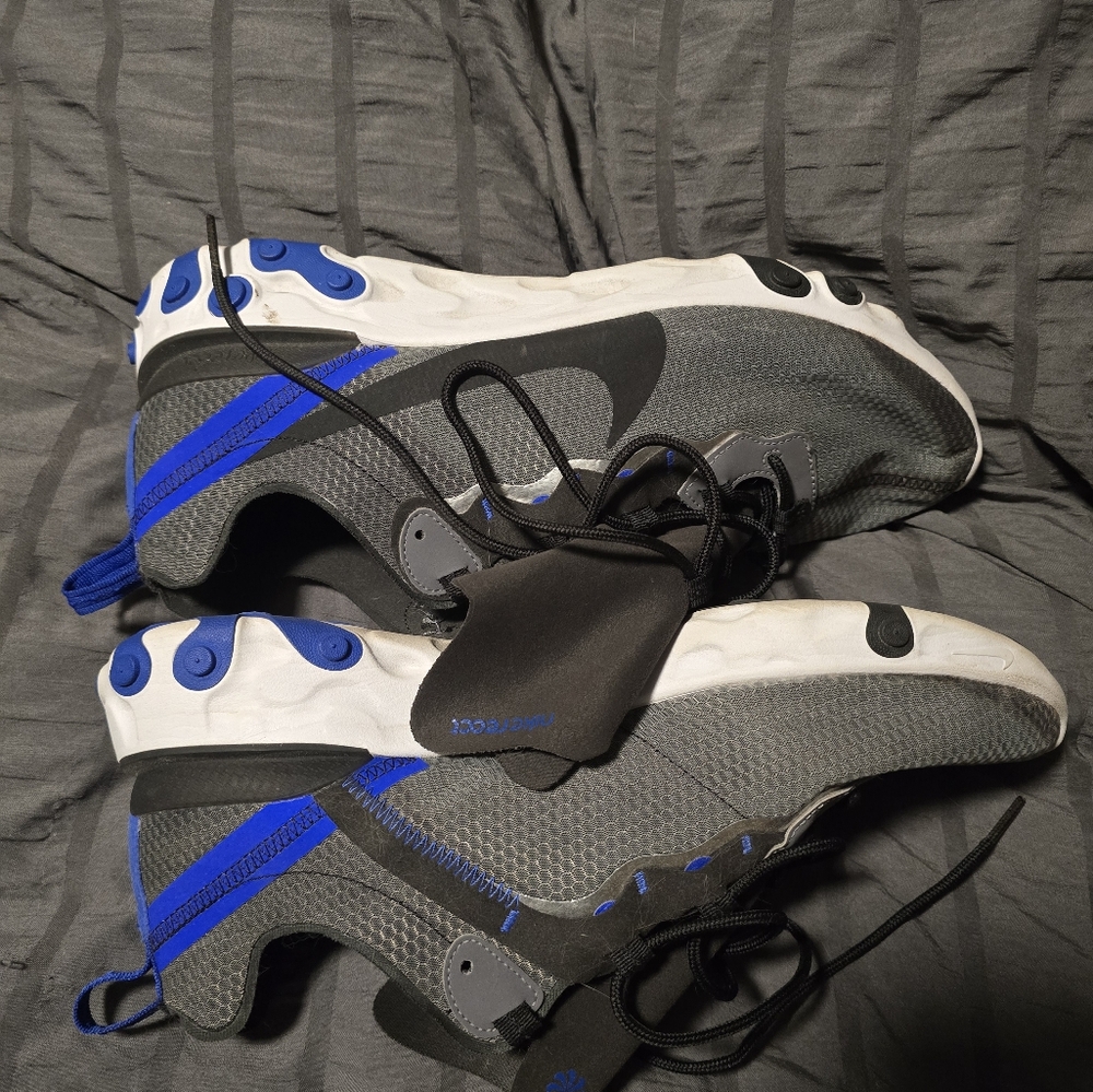 Nike React - image 2